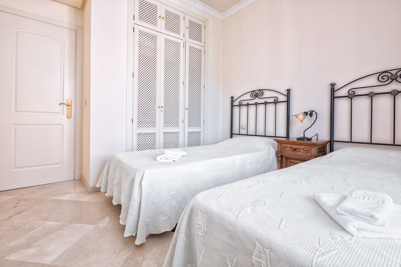 Elviria Beach Apartment Марбелья Экстерьер фото