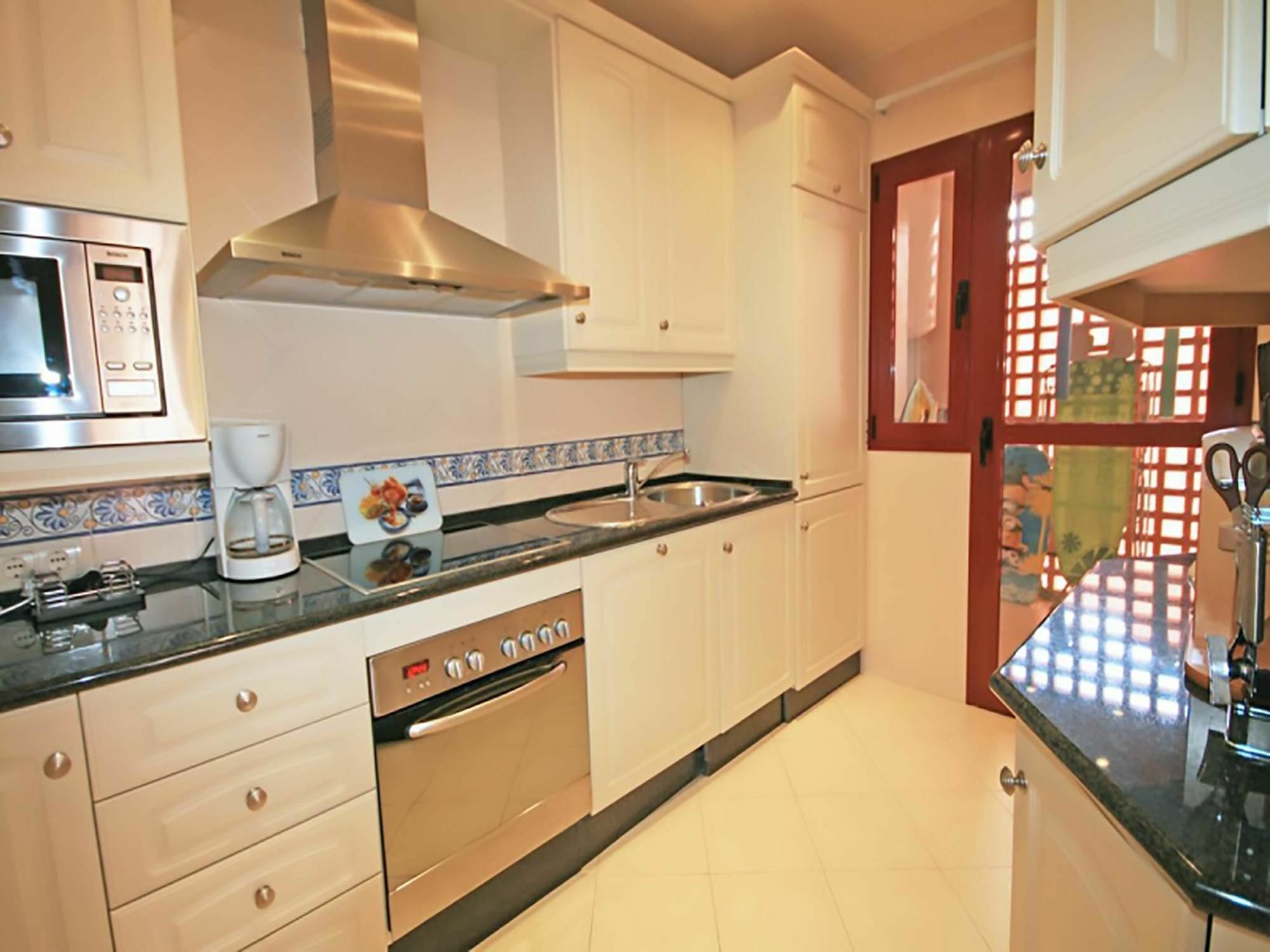 Elviria Beach Apartment Марбелья Экстерьер фото